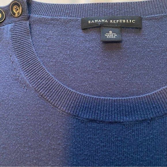 Banana Republic Comet blue 3/4 sleeve top cotton blend gold buttons accent Small - Picture 6 of 11
